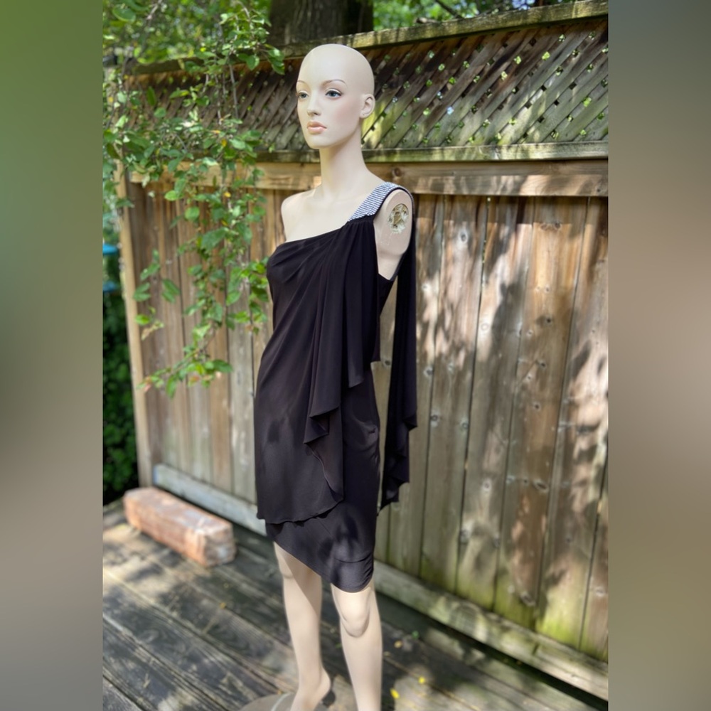 🐦‍⬛ 5/$25 🐦‍⬛ Fancy & Flowy Single Strap Asymmetrical Dress - Picture 3 of 16